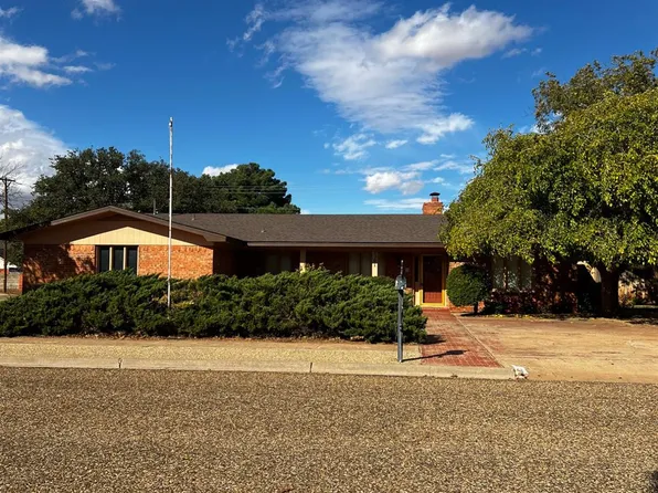 1301 E Ward St, Brownfield, TX 79316