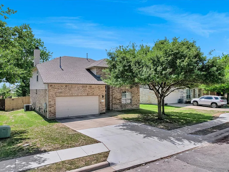 4029 Lake Edge Way — Photo 33