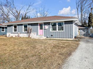 2610 Iris Ct, Racine, WI 53402