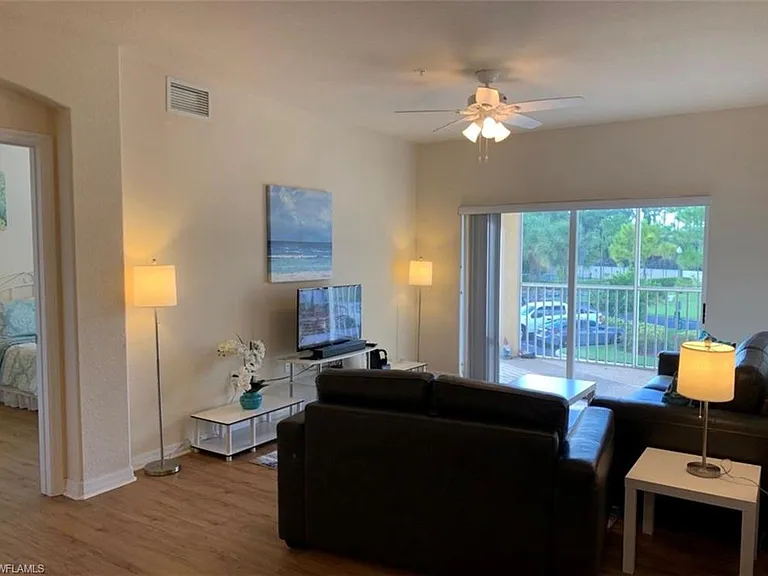 13180 Bella Casa Cir #273 — Photo 10