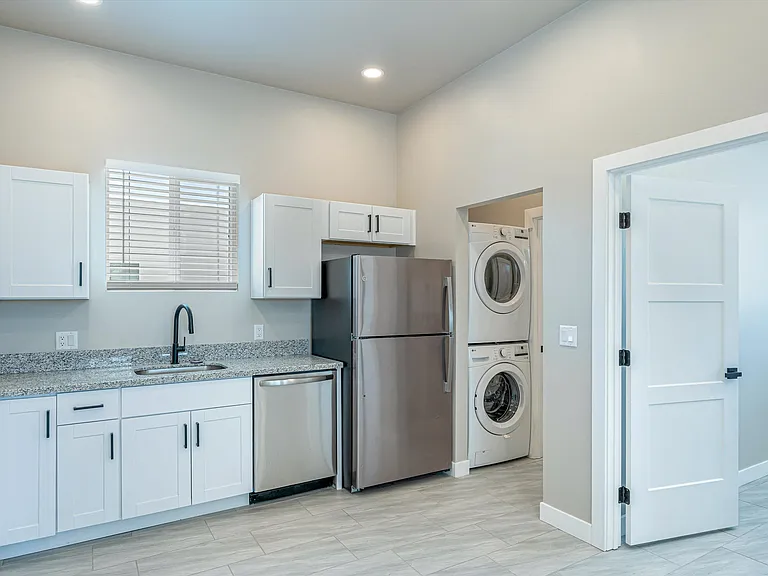 1315 W Speedway Blvd #1 — Photo 7