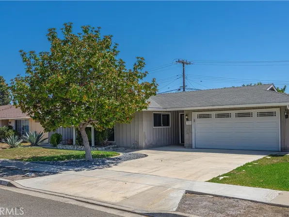 3062 Johnson Ave, Costa Mesa, CA 92626