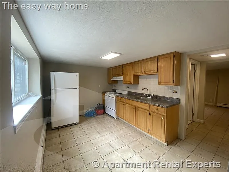 2 bed, 950 sqft, $3,000 — Photo 1