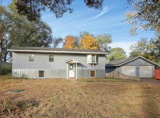 1432 Ramada Ave S, Lakeland, MN 55043