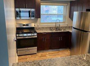 8933 S Blackstone Ave APT 1S, Chicago, IL 60619