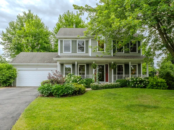 104 Bede Ct, North Aurora, IL 60542