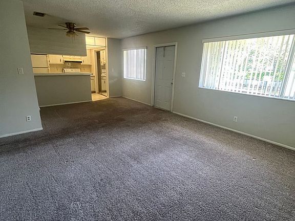 5th image of 719 W Tiffany Dr APT 1