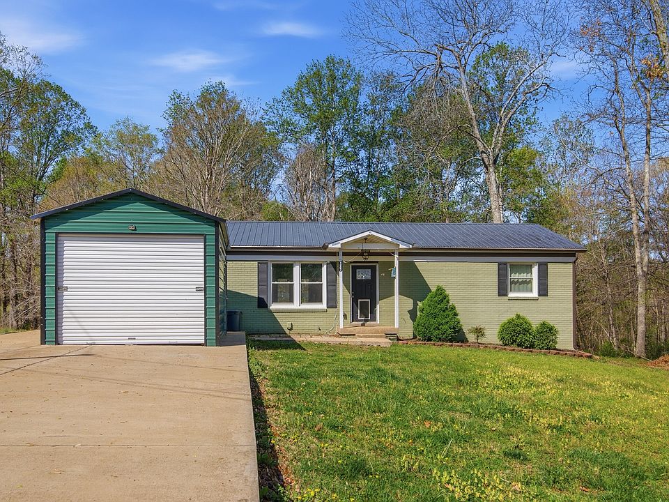 1st image of 1007 Pinewood Ct