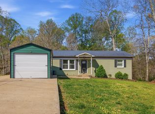 1007 Pinewood Ct, Ashland City, TN 37015