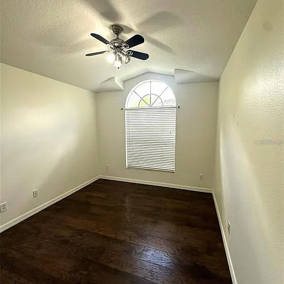 19310 Weedon Ct — Photo 20