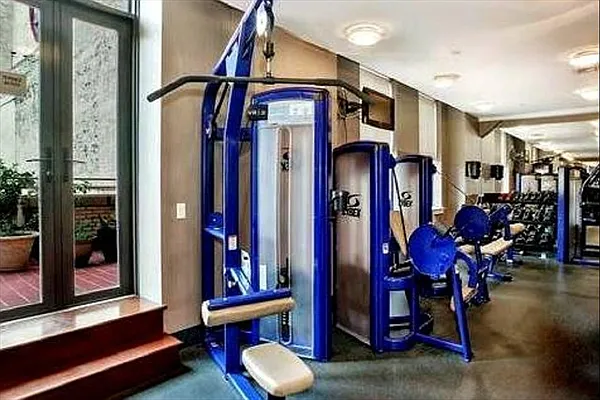 Sold by Citi Habitats | media 7