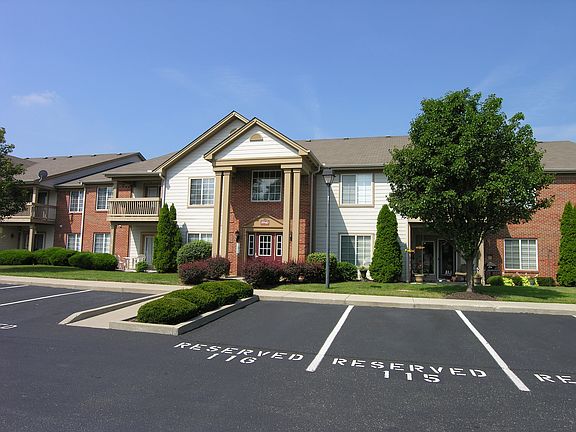 2nd image of 8940 Hunters Creek Dr #2nd