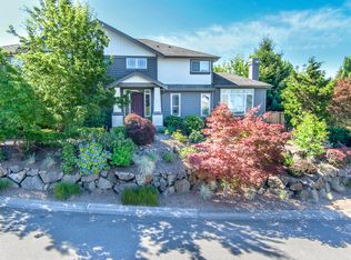20511 NE 22nd Ct, Sammamish, WA 98074