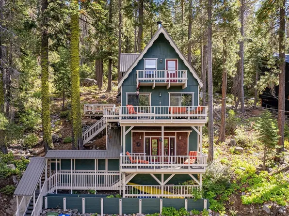 14395 S Shore Dr, Truckee, CA 96161