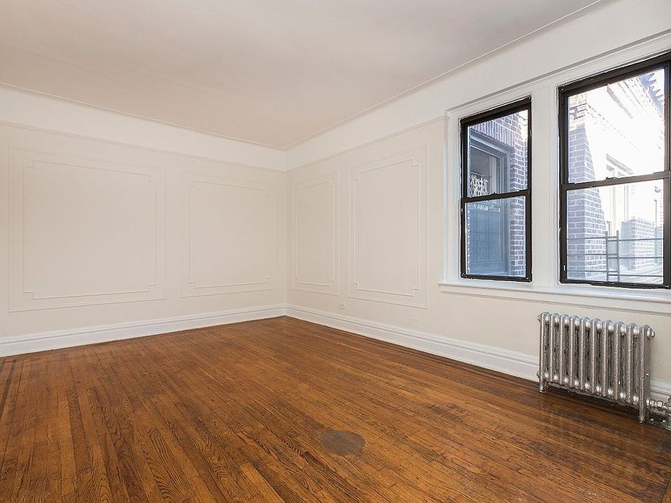 1st image of 2590 35th St APT 6F