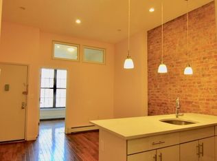 910A Greene Ave APT 2, Brooklyn, NY 11221