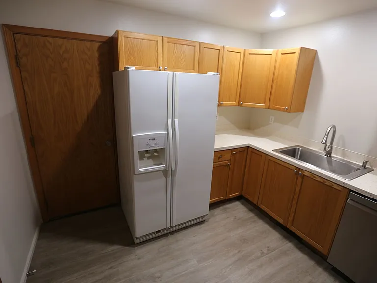 6910 E Crestwood Ct — Photo 15