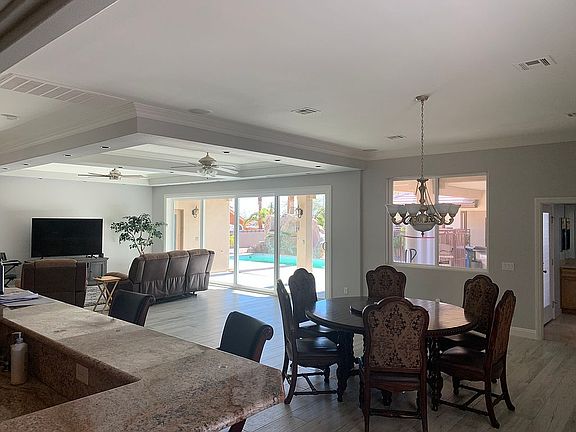 Living Room/Dining Room