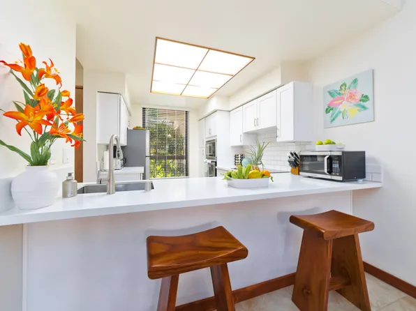 69-1035 Keana Pl APT 132, Waikoloa, HI 96738