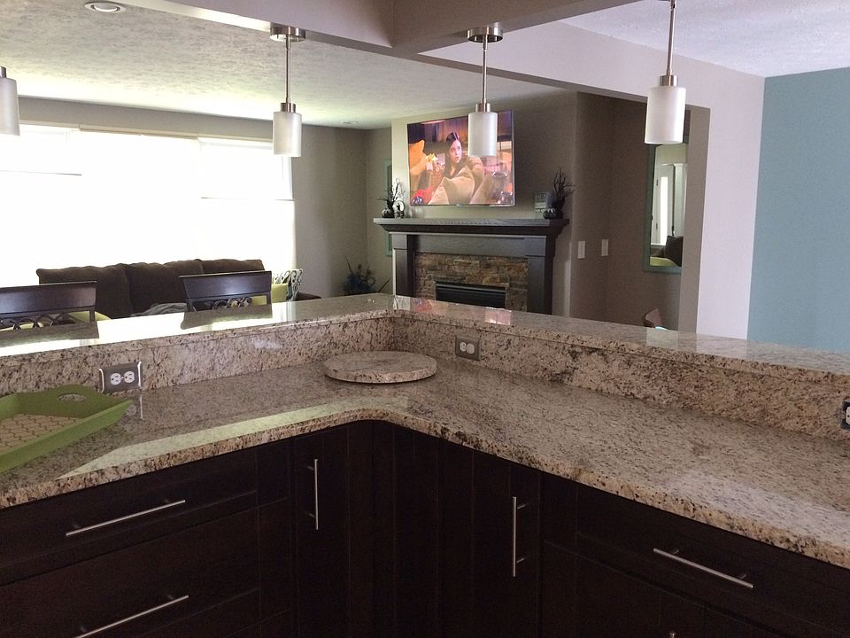 1st image of 393 Topaz Ln