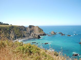 1520 Navarro Bluff Rd, Albion, CA 95410