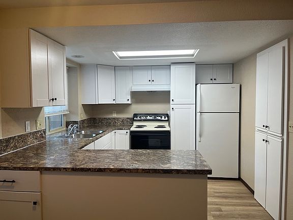 5th image of 14811 18th Avenue Ct E