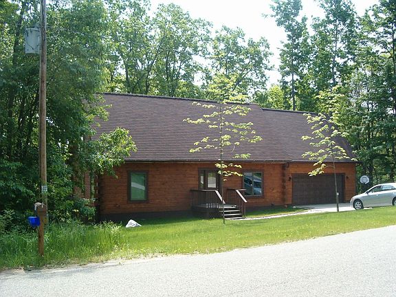 2nd image of 8095 Highland Trl