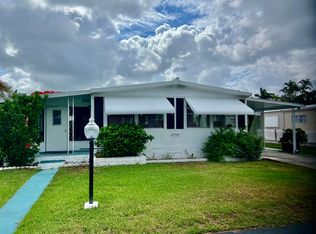 6760 NW 45th Way #R-01, Pompano Beach, FL 33073