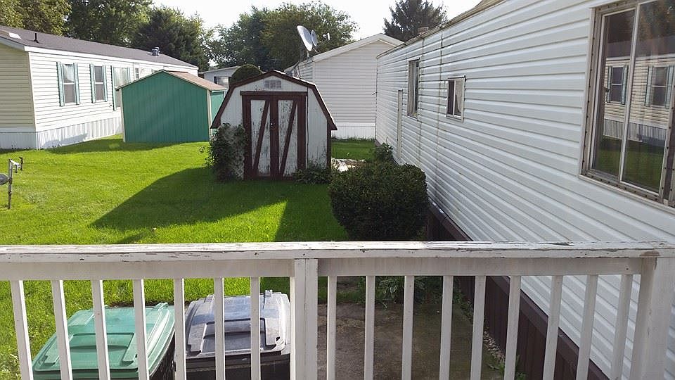 762 Camelot Mnr, Portage, IN 46368 Zillow