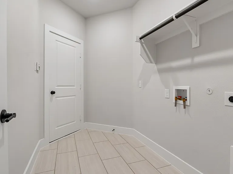 6205 Tahoe Winds Dr — Photo 23