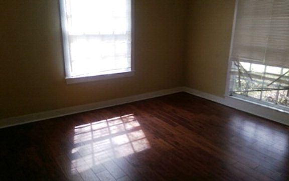 4th image of 614 S Bowie St