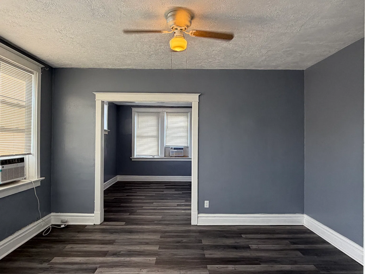 1 bed, 1250 sqft, $800 — Photo 2