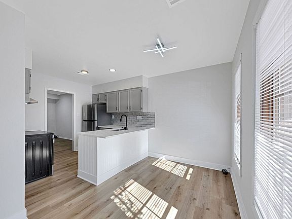 4th image of 694 5th St #Vs-07