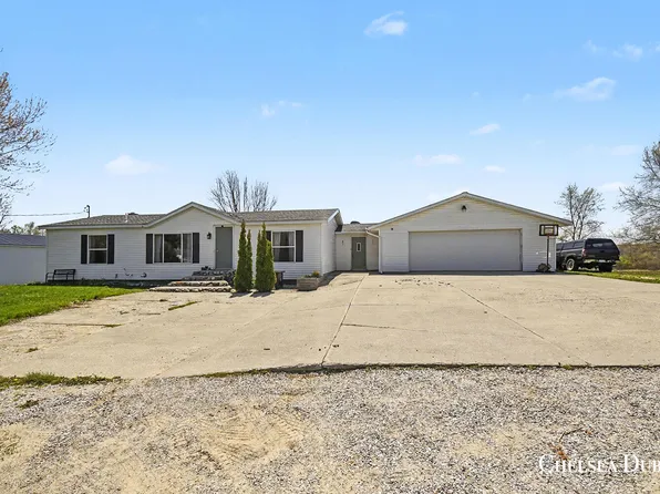 1734 Arthur St, Marne, MI 49435