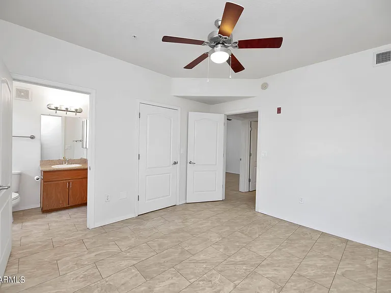 5302 E Van Buren St #2012 — Photo 9