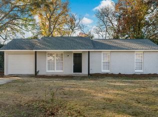 6137 Stoneway Dr, Columbus, GA 31909