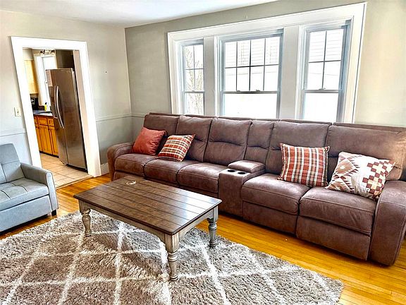 3rd image of 36 Spring Street