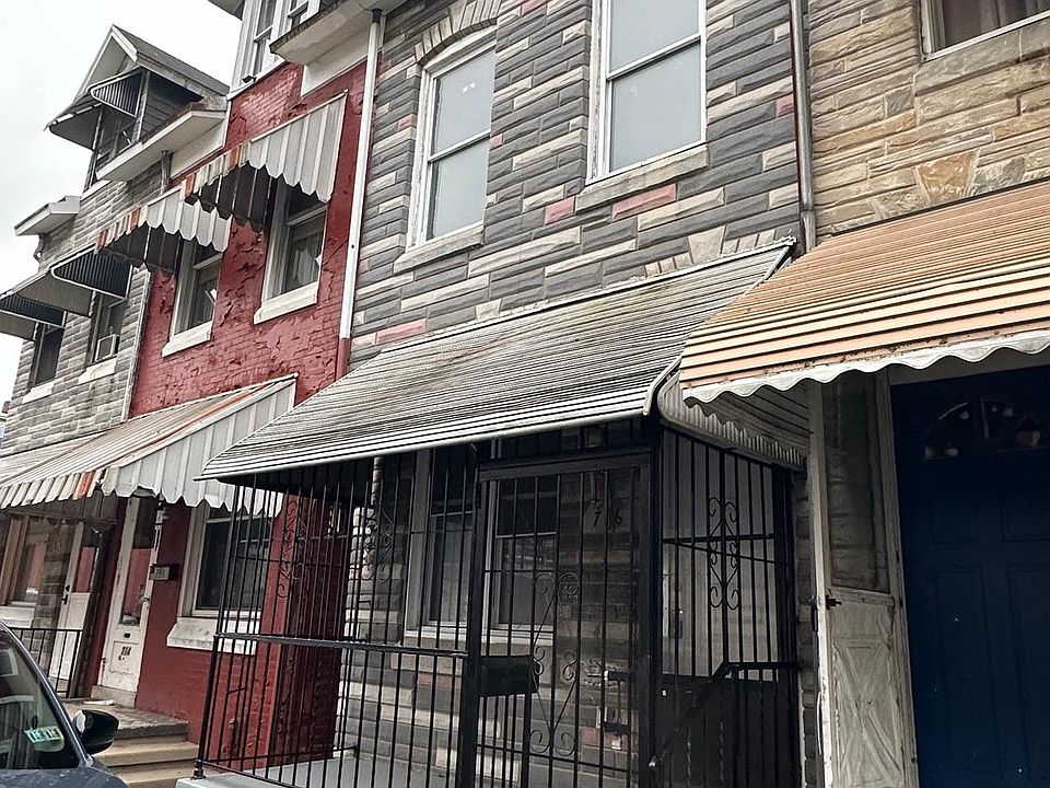 2nd image of 716 Locust St