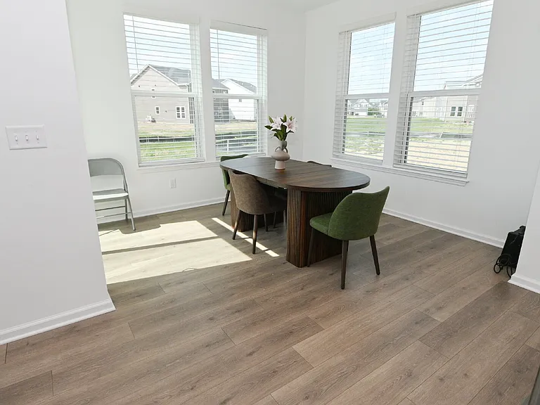 7348 Deerberg Dr — Photo 21