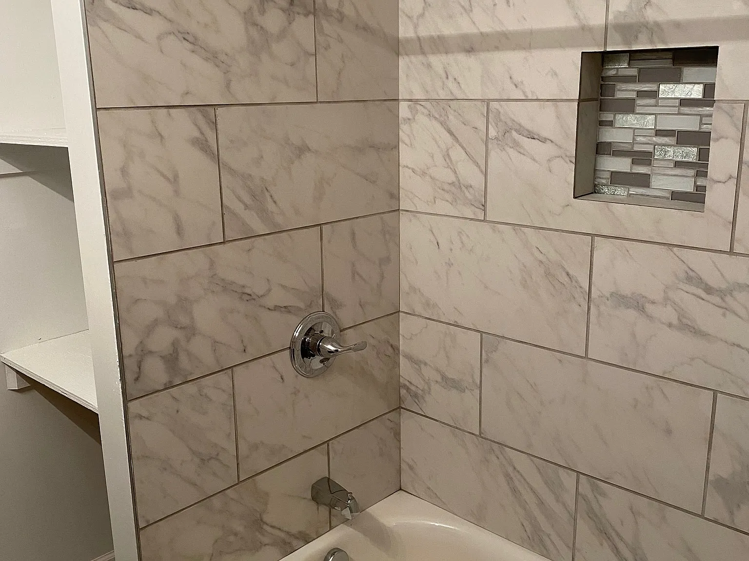7 bed, $6,300 — Photo 3