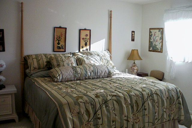 2nd image of 1300 Myerlee Country Club Blvd APT 2