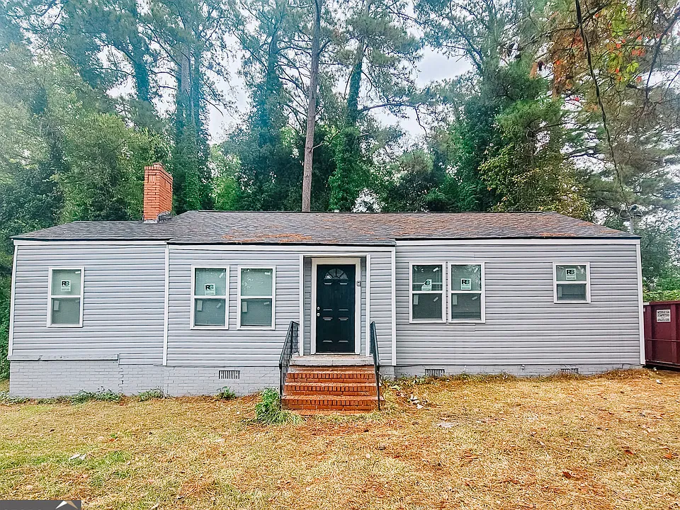 4369 Azalea Dr