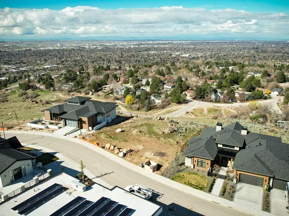 1963 S Satellite Way, Boise, ID 83712