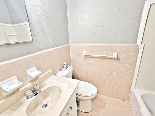 4510 Foster Ave SW Photo 1