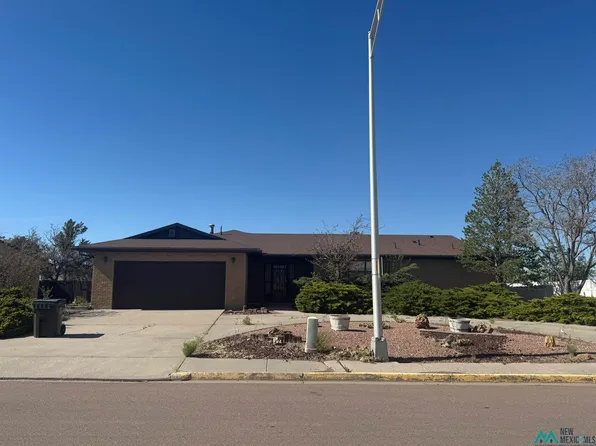 703 Hospital Dr, Gallup, NM 87301