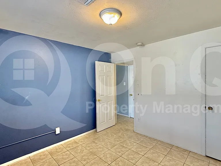 3122 E Hubbell St #B — Photo 3