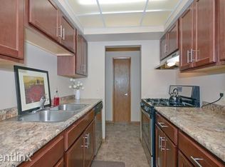 7420 Penn Ave S APT 1, Richfield, MN 55423