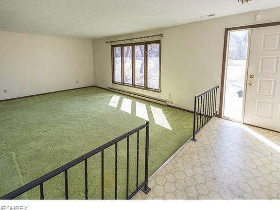3rd image of 32648 Spinnaker Dr