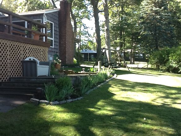 3rd image of 13 Pine Neck Ave