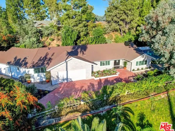 4732 Del Moreno Dr, Woodland Hills, CA 91364